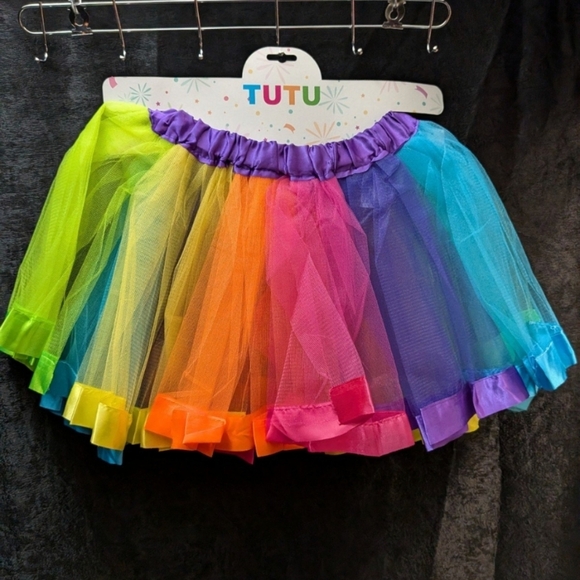 New Women's Rainbow Tutu - Picture 2 of 2